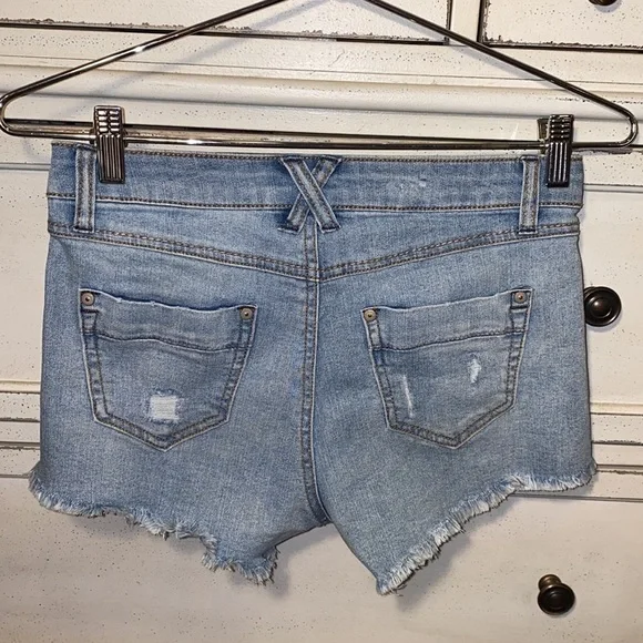 Harper denim cutoff shorts distressed size 26​​ - Picture 2 of 7